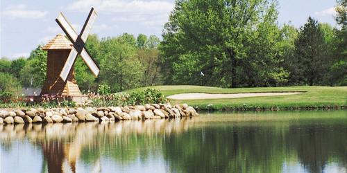 Windmill Lakes Golf Club Golf Package