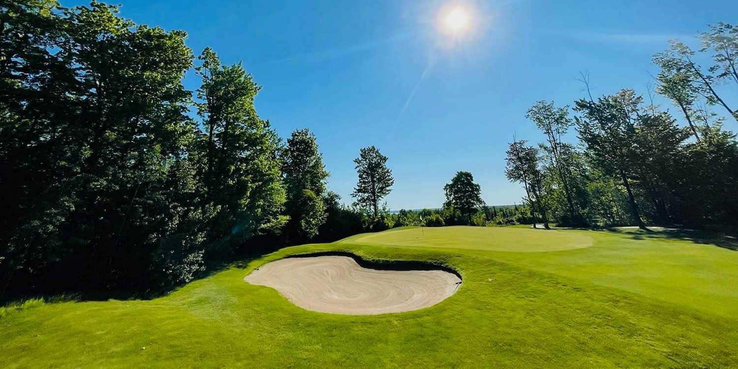 Wild Bluff at Bay Mills Resort and Casino